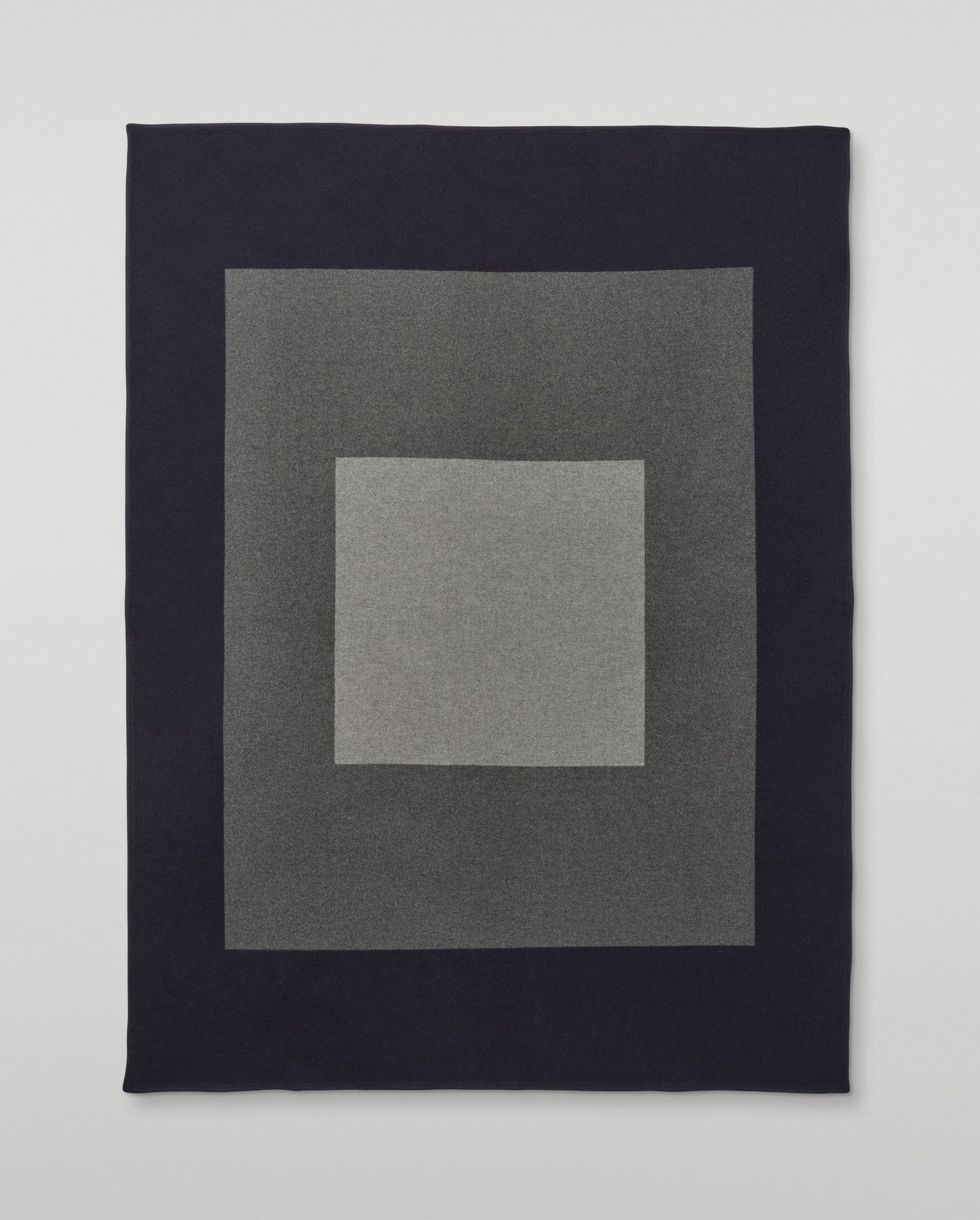 Johnstons of Elgin 100% Cashmere Blanket in Earth Mineral, Navy & Grey TA000683RU7766ONE