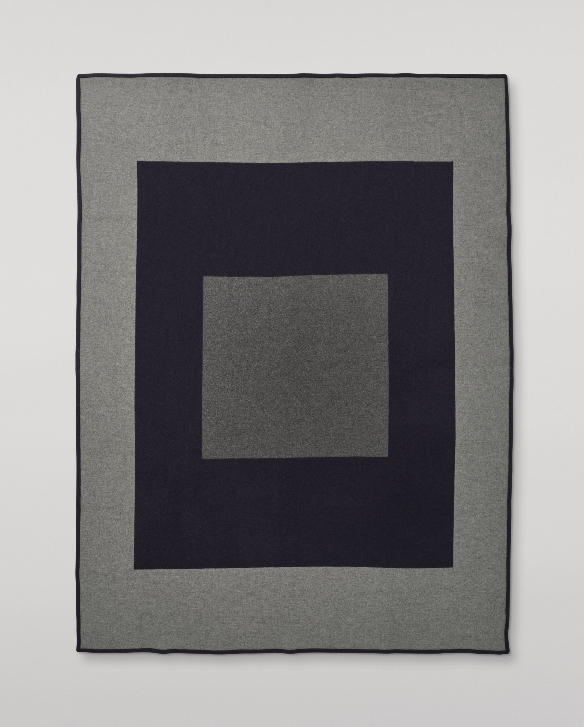 Johnstons of Elgin 100% Cashmere Blanket in Earth Mineral, Navy & Grey TA000683RU7766ONE