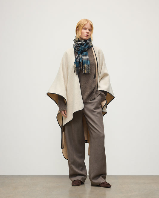 JOHNSTONS OF ELGIN WOMENS BELTED CAPE WITH LEATHER BINDING NATURAL 90% WOOL, 10% CASHMERE TB000696RU7544ONE