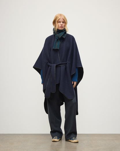 JOHNSTONS OF ELGIN WOMENS BELTED CAPE WITH LEATHER BINDING CHARCOAL & NAVY 90% WOOL, 10% CASHMERE TB000696RU7825ONE