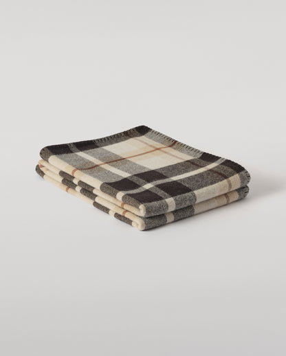 Johnstons of Elgin 100% Wool Black and Brown Plaid Blanket TD000535RU6952ONE
