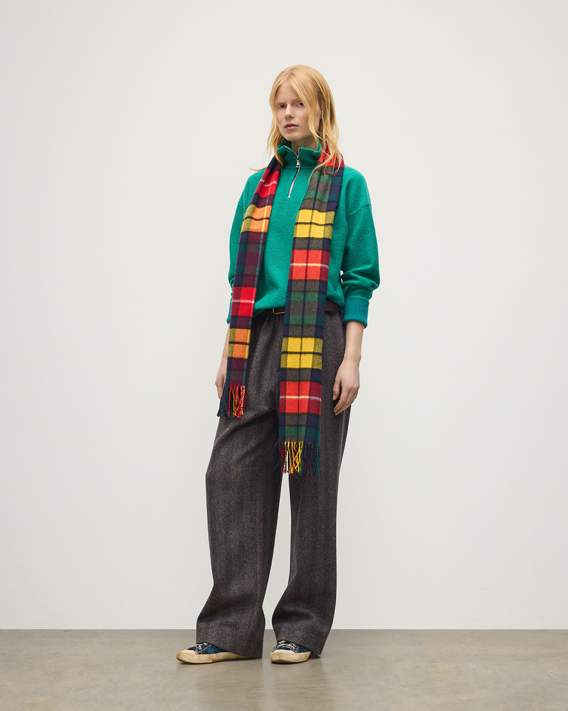 Johnstons of Elgin AW25 Woven Accessories Buchanan Buchanan Tartan Wide Cashmere Scarf WA000057KU0310ONE