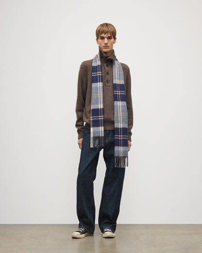 Johnstons of Elgin Tartan Oversized Cashmere Scarf in Silver Bannockbane on a white background WA000057KU0499N/A