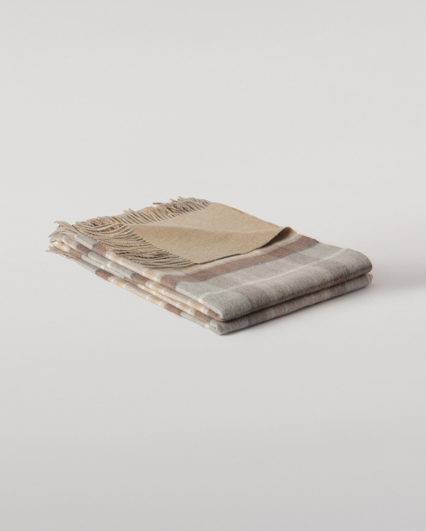 Johnstons of Elgin Natural Mackellar Reclaimed Cashmere Blanket, Reversible, with fringe finish WA002657RU7823ONE