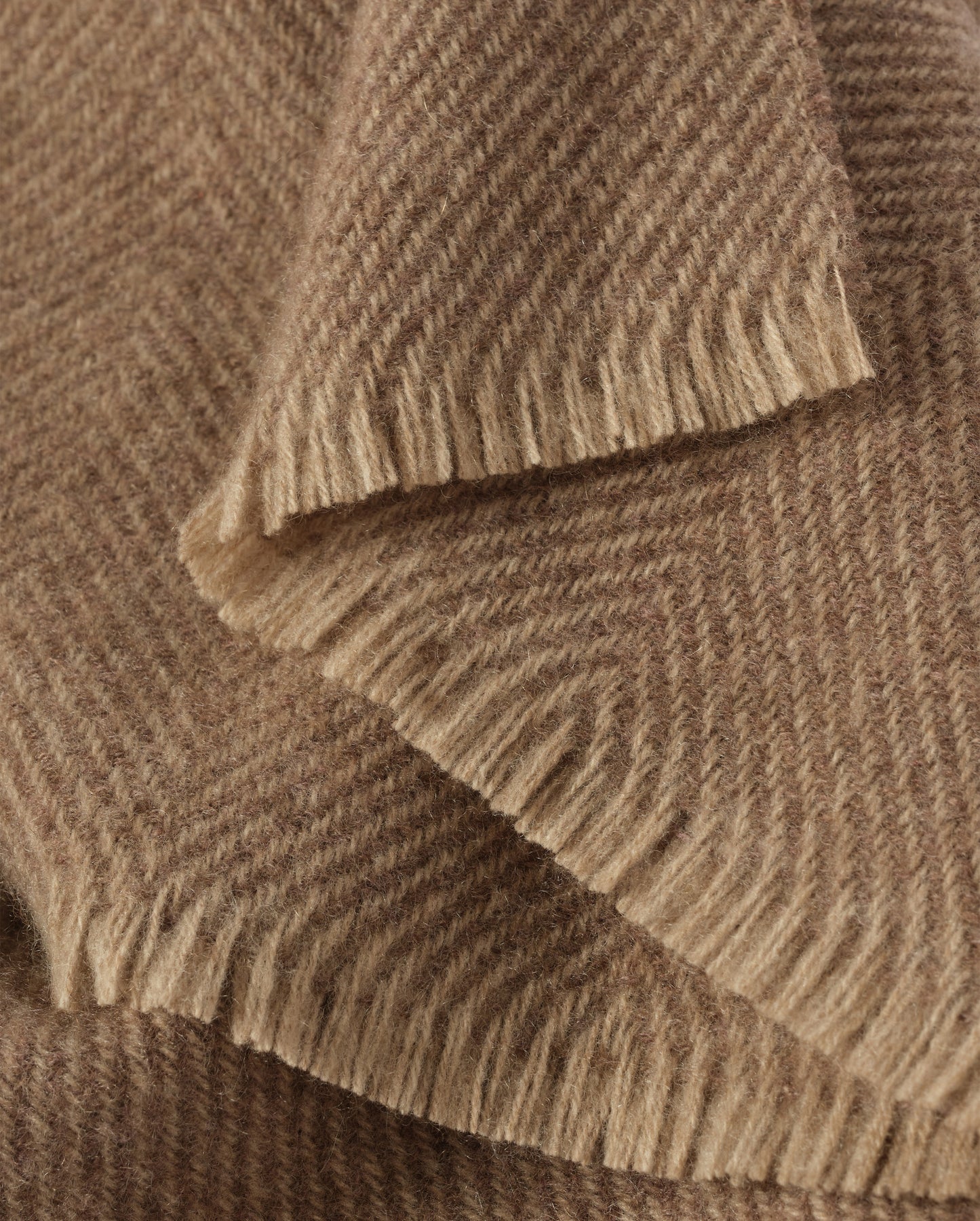Johnstons of Elgin Mountain Twill Cashmere Blanket in Natural WA002639RU7756ONE