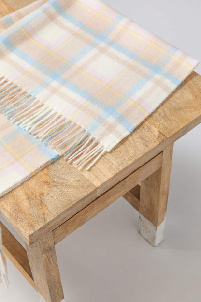Johnstons of Elgin 2024 Baby Blanket Collection Natural Check Cashmere Baby Blanket WA001954RU7476ONE
