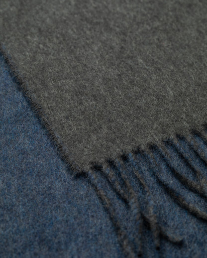 JOHNSTONS OF ELGIN CASHMERE CONTRAST REVERSIBLE SCARF GREY & BLUE 100% CASHMERE WA000020RU7792ONE