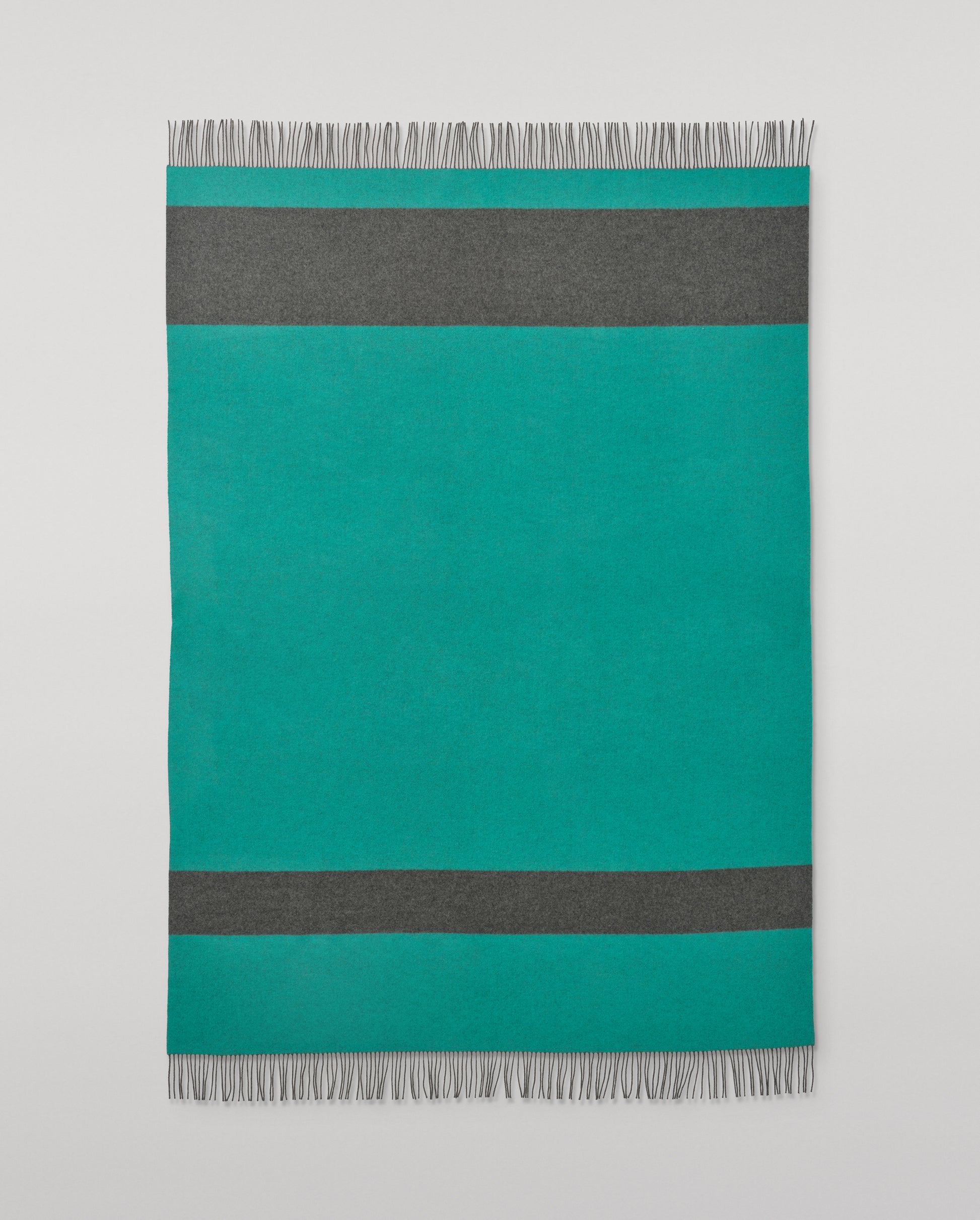 Johnstons of Elgin Green and Grey Stripe Throw 90% Wool 10% Cashmere WB002963RU7814ONE