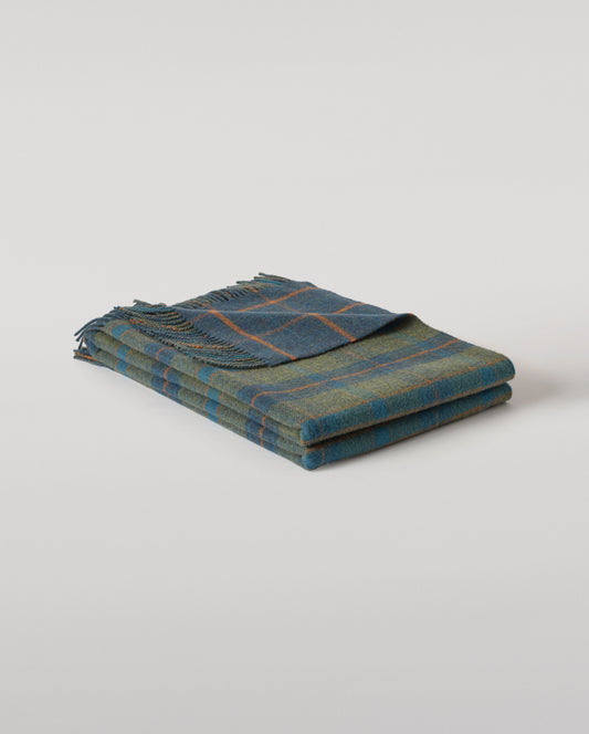 Johnstons of Elgin Blanket Collection Bright & Dark Check Double Face Lambswool Throw WD000021RU6315N/A